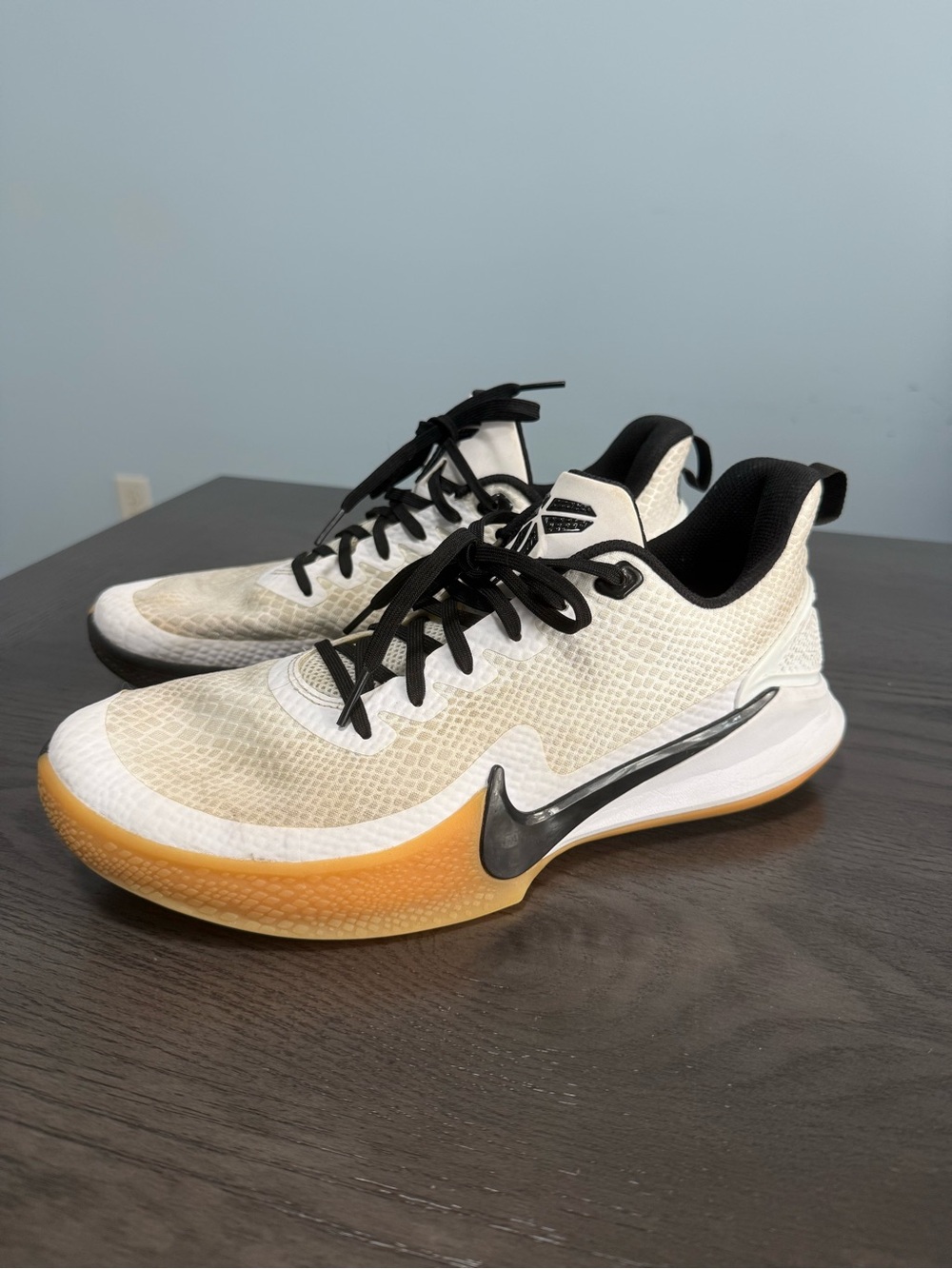 Nike Mens Kobe Mamba Focus White Gum Shoes White / Tan / Black AJ5899-100 SZ 9,5